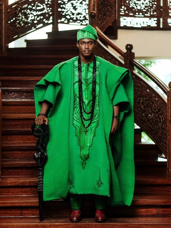 A classic green wedding agbada with bold embroidery